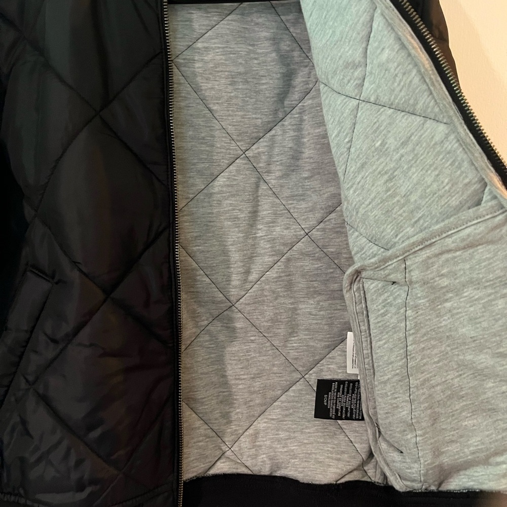 Dickies Black Quilted Bomber Jacket - Picture 4 of 4
